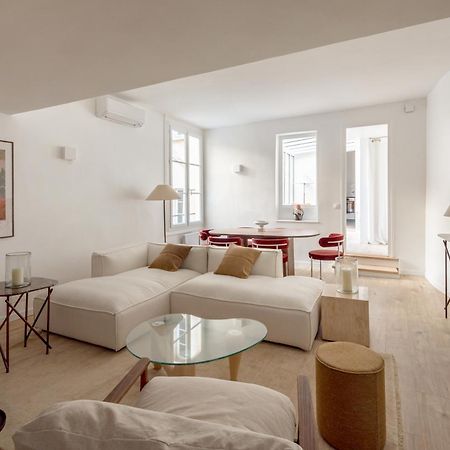 Appartement Luxueux Au Coeur De Saint Germain Des Pres París Exterior foto